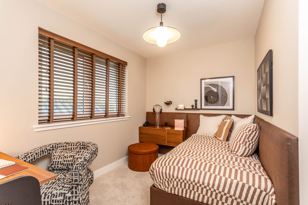 OGILVIVE-DunipaceShowhome-23.jpg
