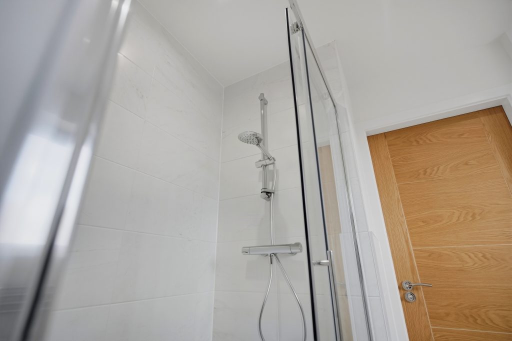 16_lochay_show_home_014.jpg