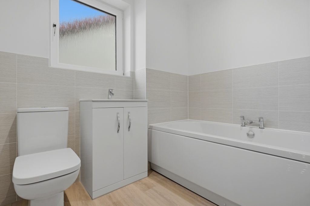 22_lochay_show_home_020.jpg