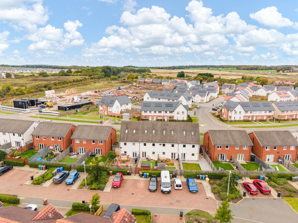 33StationView50.jpg